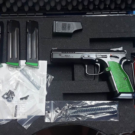 CZ Pistol TS 2 Racing Green (Duralumin Grips) Cal.9mm 20rds, 134mm bbl., Steel Frame, Fiber